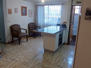 Cocina-comedor, horno empotrado