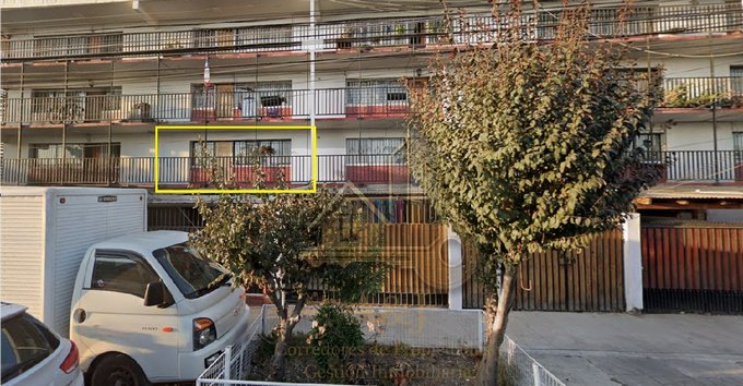 Frontis demarcado en amarillo