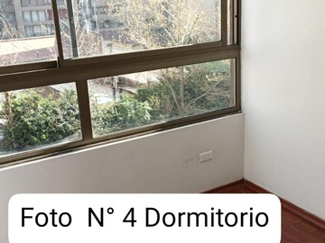 Dormitorio principal, ventanal.