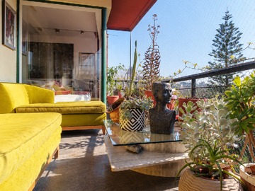 Gran terraza con vista al Parque Forestal