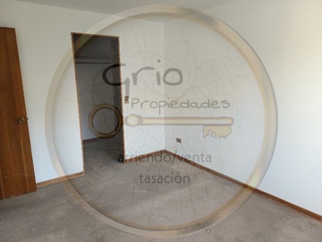 Vista walk in closet