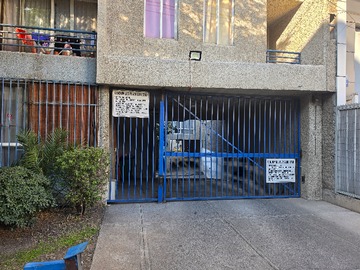 Entrada vehiculos por Esperanza