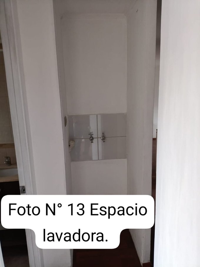 Espacio para lavadora.