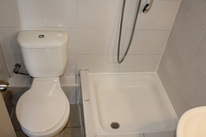 Baño visita