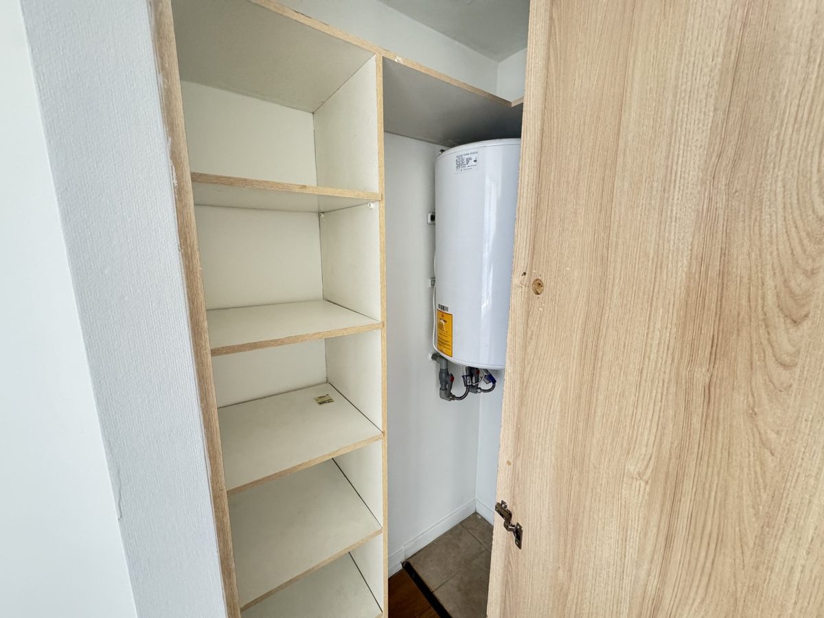 Estar Closet