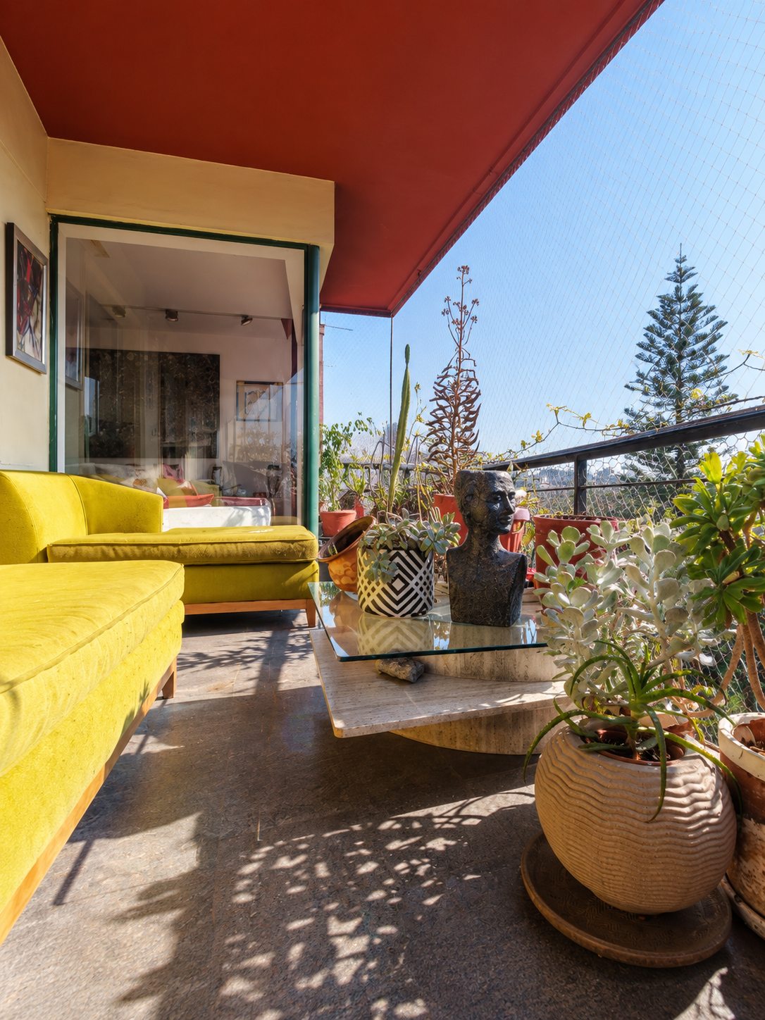 Gran terraza con vista al Parque Forestal