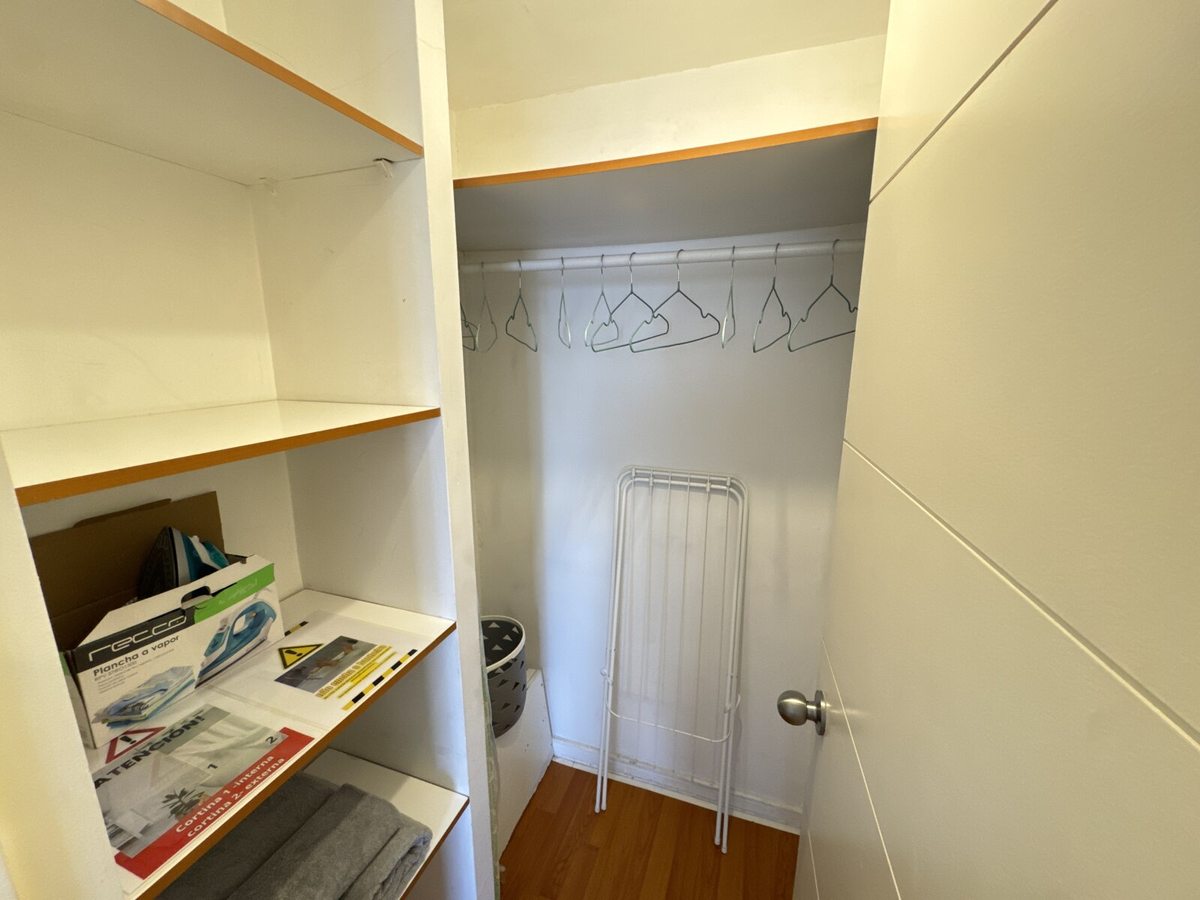 Walking Closet