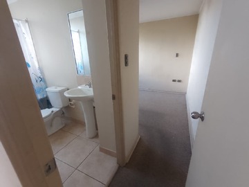 Baño y dormitorio