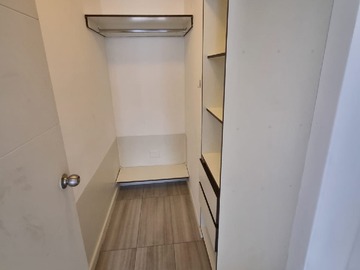 Walking Closet