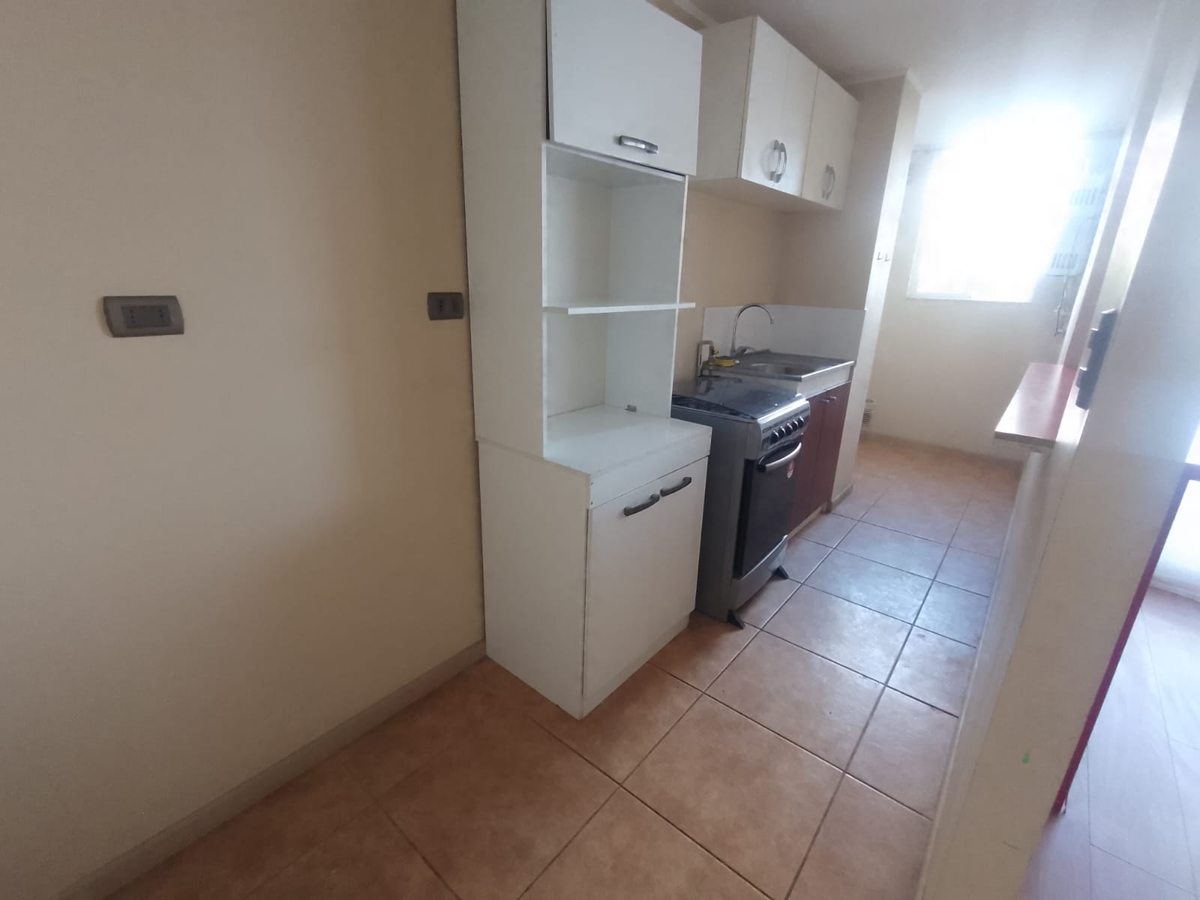 Cocina con muebles