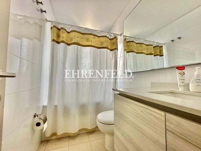 Baño completo.