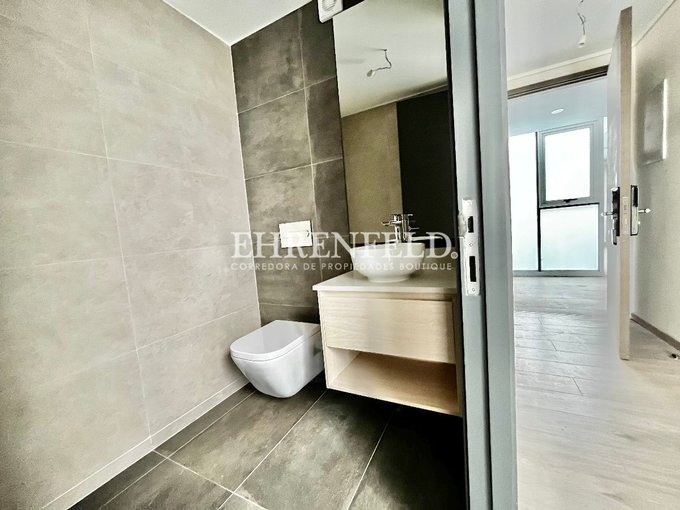 Baño 1 de visitas
