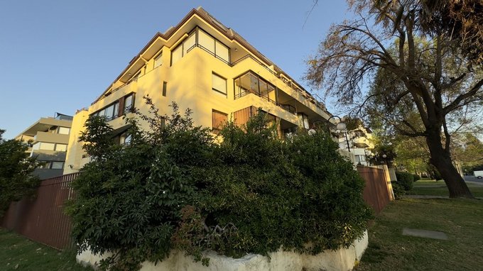 Vista lateral edificio