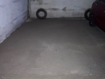 Venta / Estacionamiento / Las Condes