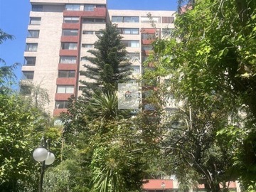 Venta / Estacionamiento / Las Condes