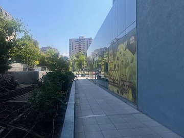 Venta / Estacionamiento / Las Condes