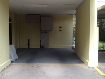 Venta / Estacionamiento / Las Condes