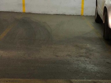 Venta / Estacionamiento / Las Condes