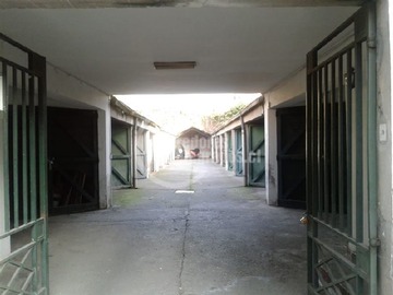 Venta / Estacionamiento / Las Condes