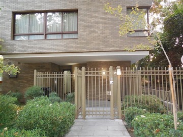 Venta / Estacionamiento / Providencia