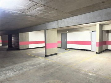 Venta / Estacionamiento / Providencia