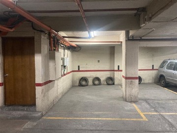 Venta / Estacionamiento / Providencia