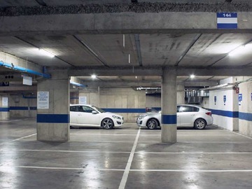 Venta / Estacionamiento / Santiago