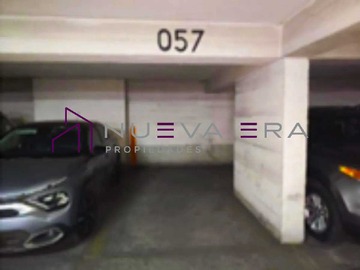 Venta / Estacionamiento / Santiago