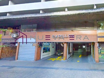 Venta / Estacionamiento / Santiago