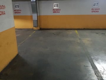 Venta / Estacionamiento / Santiago