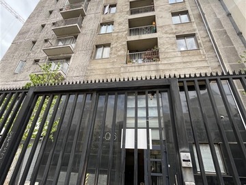 Venta / Estacionamiento / Santiago