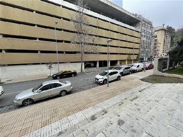 Venta / Estacionamiento / Santiago