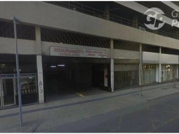 Venta / Estacionamiento / Santiago
