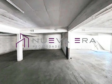 Venta / Estacionamiento / Santiago