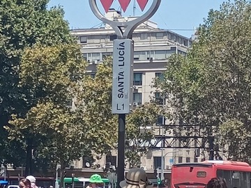 Venta / Estacionamiento / Santiago