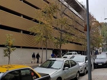 Venta / Estacionamiento / Santiago