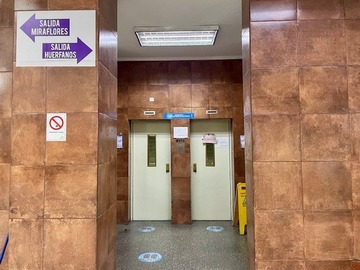 Venta / Estacionamiento / Santiago