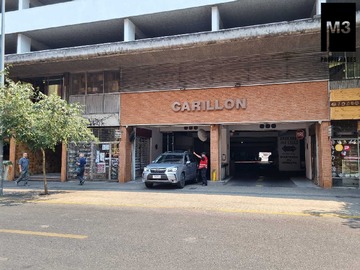 Venta / Estacionamiento / Santiago