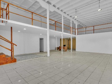 Venta / Local Comercial / Iquique