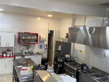 Venta / Local Comercial / La Cisterna