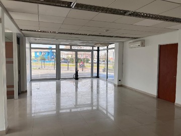 Venta / Local Comercial / Las Condes
