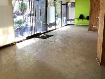 Venta / Local Comercial / Providencia