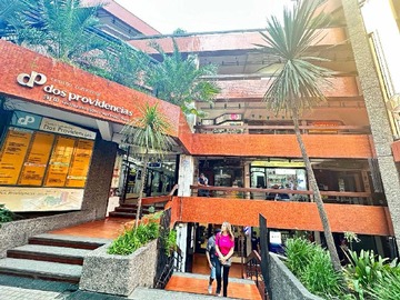 Venta / Local Comercial / Providencia