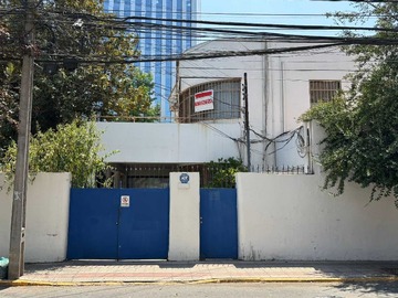 Venta / Local Comercial / Providencia