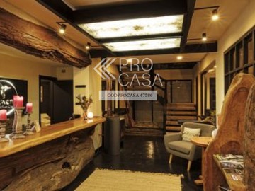 Venta / Local Comercial / Pucón