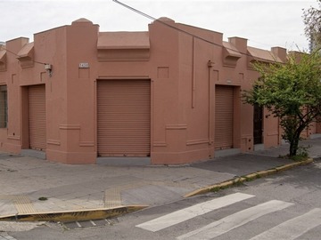 Venta / Local Comercial / Recoleta