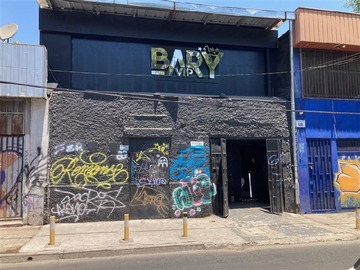 Venta / Local Comercial / Recoleta