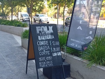 Venta / Local Comercial / Recoleta