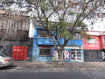 Venta / Local Comercial / Recoleta