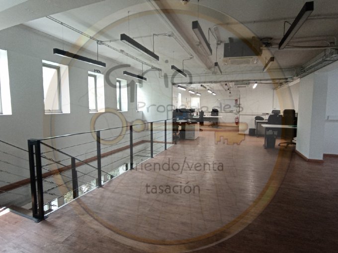 Planta abierta oficinas